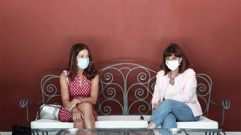 Συνάντηση της Κατερίνας  Σακελλαροπούλου με τη συγγραφέα Βικτόρια Χίσλοπ στο Προεδρικό Μέγαρο