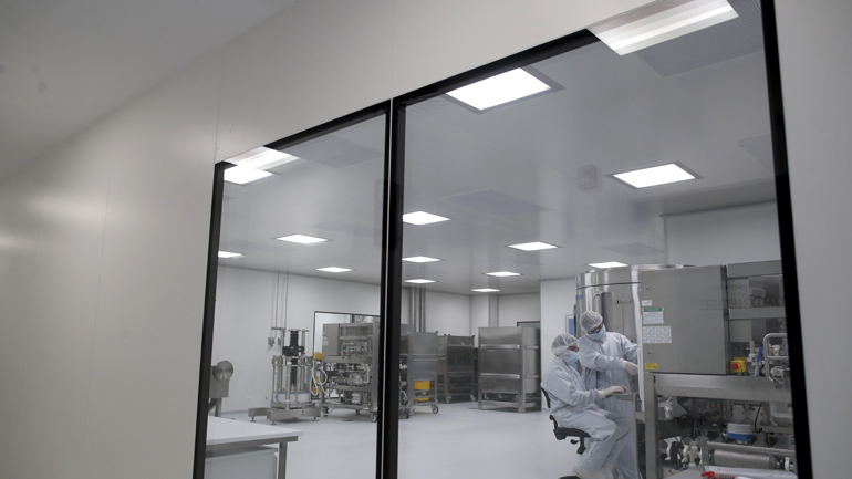 Πειραματικό φάρμακο-αντίσωμα της Eli Lilly φαίνεται να προστατεύει από τον Covid-19