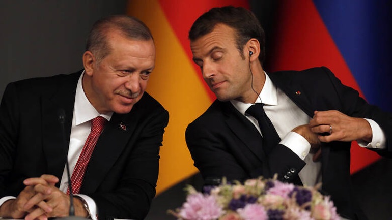 Νέα επίθεση Ερντογάν σε Μακρόν: «Ο ανίκανος φιλόδοξος που κυβερνά τη Γαλλία»