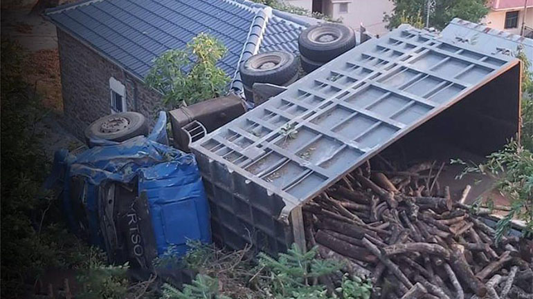 Ο γιος του Γιώργου Κύρτσου τραυματίστηκε σε σοβαρό τροχαίο ατύχημα