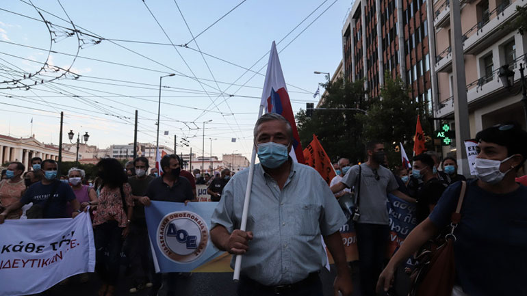 Πανεκπαιδευτικό συλλαλητήριο στο κέντρο της Αθήνας