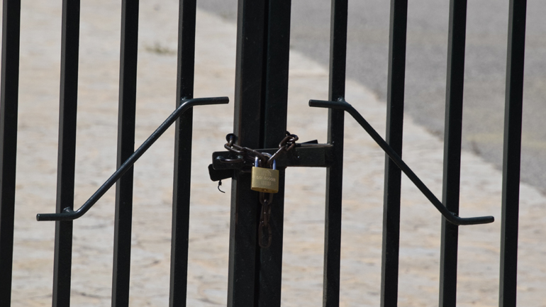 Ποια σχολεία της χώρας κλείνουν ενόψει της κακοκαιρίας «Ιανός»