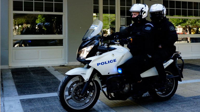 Θεσσαλονίκη: Πυροβόλησε και τραυμάτισε τη γειτόνισσά του