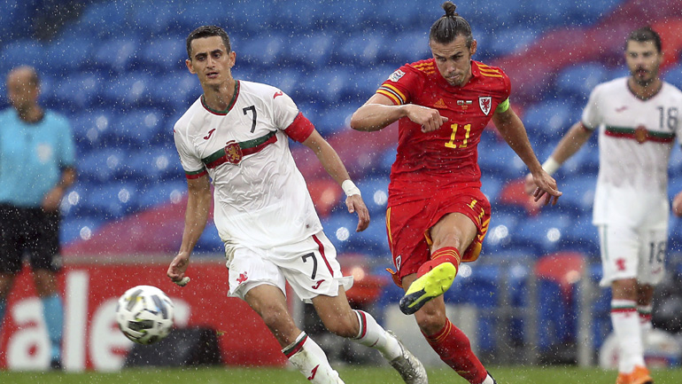 Υπογράφει και παρουσιάζεται από την Τότεναμ ο Μπέιλ