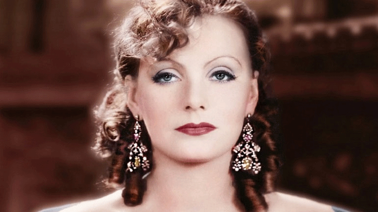 Σαν σήμερα γεννήθηκε η θρυλική ηθοποιός Γκρέτα Γκάρμπο