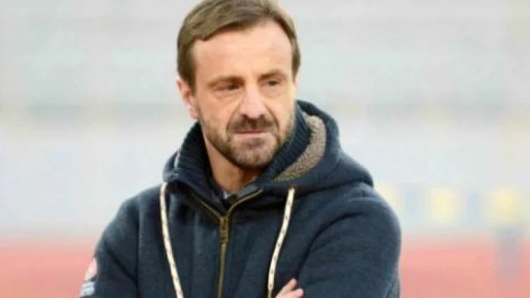 Άρης: Προβάδισμα για τον πάγκο ο Μάντζιος