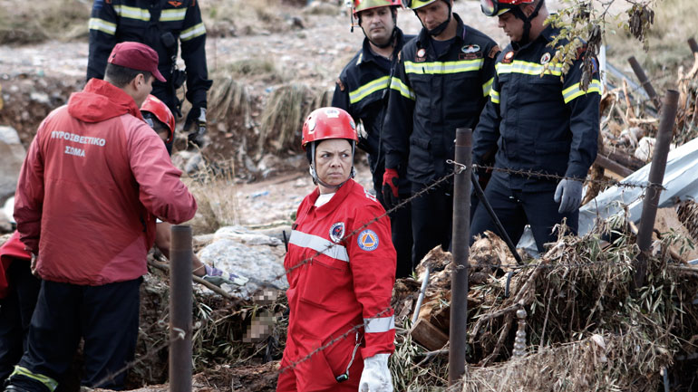 Διασώθηκε η τριμελής οικογένεια στους Σοφάδες Καρδίτσας