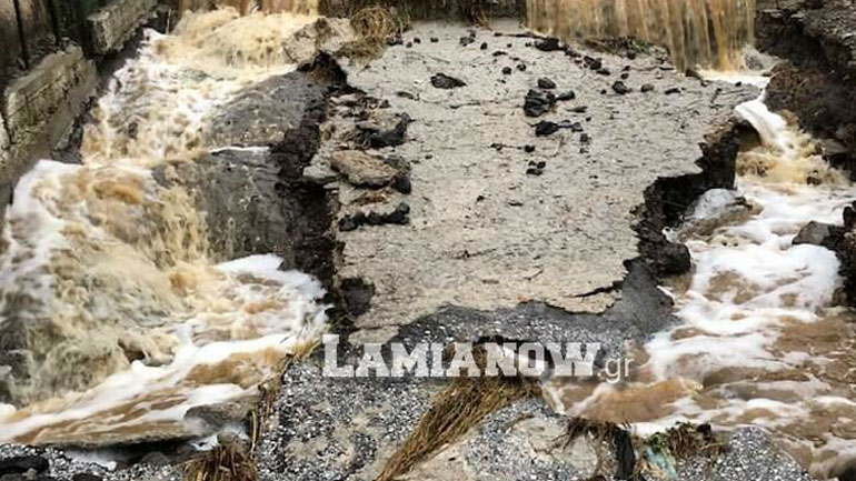 Φθιώτιδα: Τεράστιες καταστροφές από τον «Ιανό» στον Άγιο Στέφανο Δομοκού