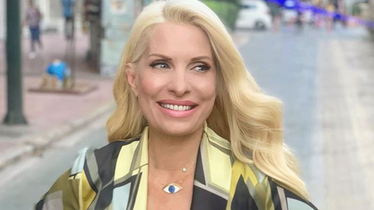 H Ελένη Μενεγάκη μας δείχνει πώς περνάει το Σαββατοκύριακό της στην Άνδρο