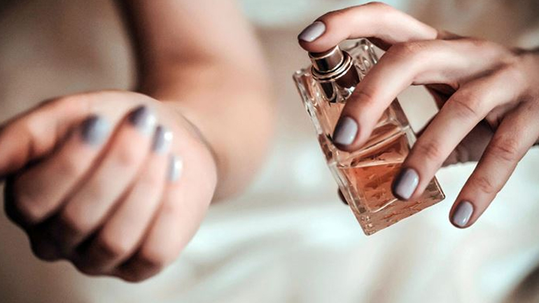Σε ποια σημεία του σώματός μας το άρωμα διαρκεί περισσότερο;