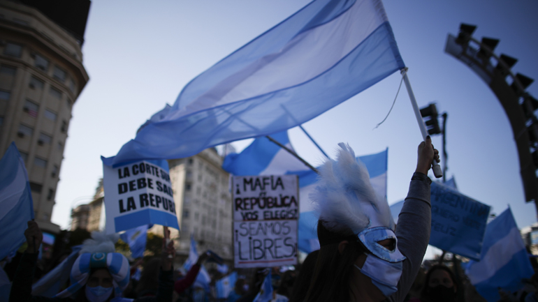 Αργεντινή: Διαδήλωση κατά των περιοριστικών μέτρων στο Μπουένος Άιρες