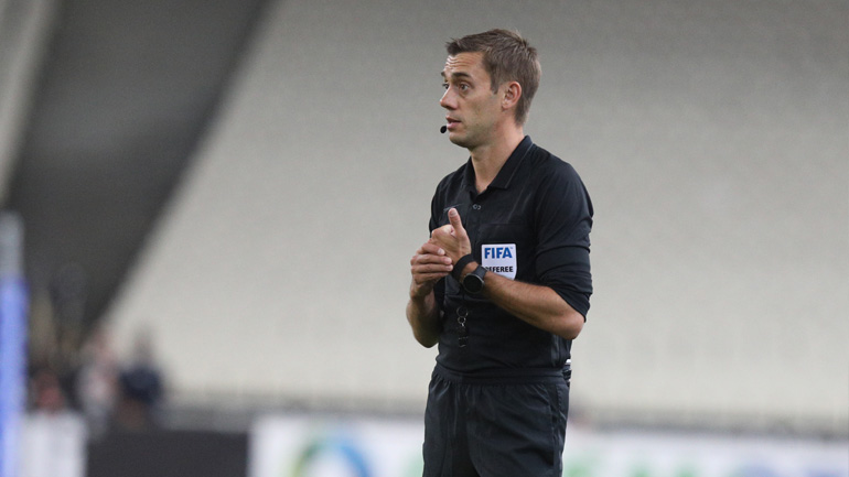 Ο Τουρπέν σφυρίζει στο ματς Κράσνονταρ-ΠΑΟΚ