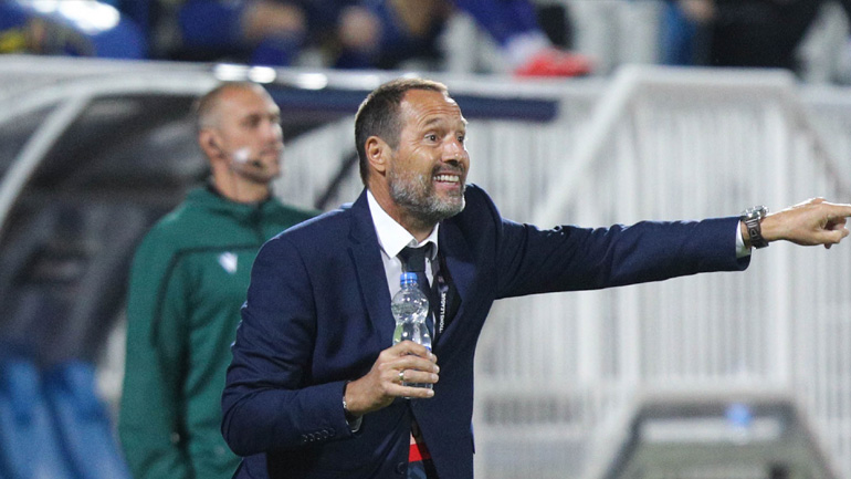 Φαν’τ Σιπ: «Έκανε ζημιά στην ομάδα με αυτά που είπε ο Σιόβας και πλέον είναι εκτός Εθνικής»