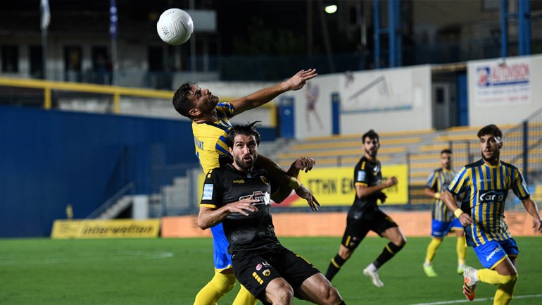 Ανσαριφάρντ: «Ενθουσιασμένος για το ντεμπούτο μου και χαρούμενος για τη νίκη της ΑΕΚ»