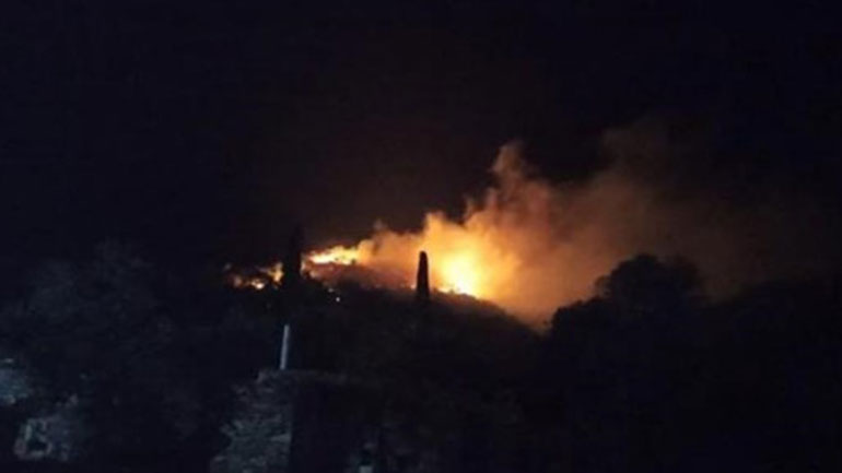 Πυρκαγιά εντός του ΚΥΤ της Σάμου – Αντιμετωπίστηκε γρήγορα από την Πυροσβεστική Πυρκαγιά εντός του ΚΥΤ της Σάμου – Αντιμετωπίστηκε γρήγορα από την Πυροσβεστική