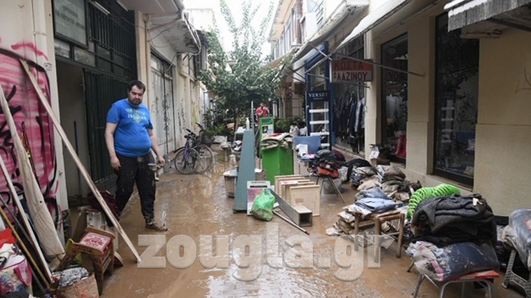 Στο περιθώριο της λάσπης