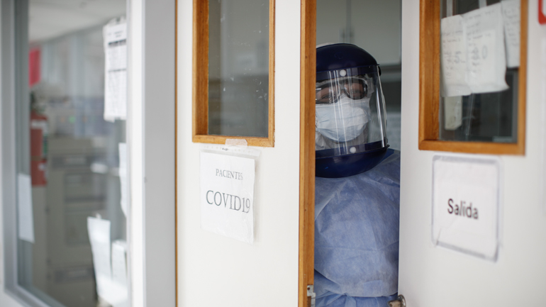 Covid-19: Ξεπέρασαν τους 13.000 οι θάνατοι στην Αργεντινή