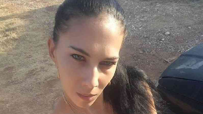 «Να προσέχεις τα παιδιά»: Τα τελευταία sms της 30χρονης πριν πέσει σε χαράδρα στην Αχαΐα
