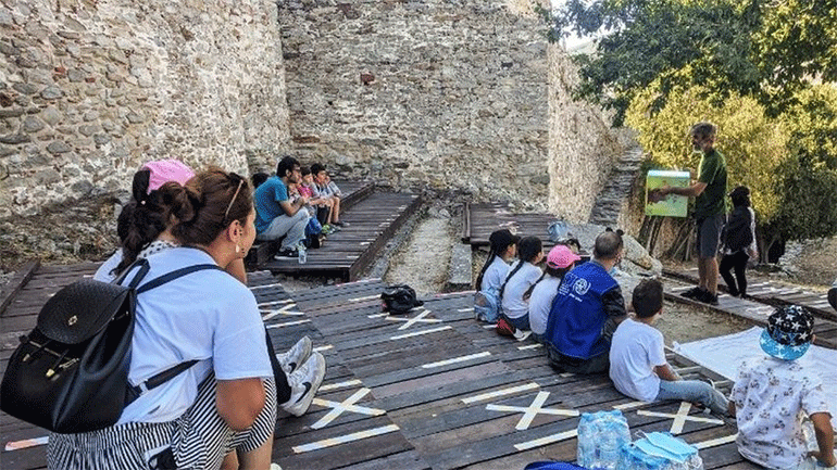 Καβάλα: Προσφυγόπουλα δημιούργησαν το δικό τους παραμύθι