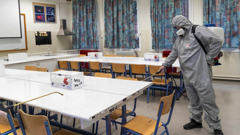 Οικονομία στα… τεστ για τον Covid-19 συνιστά ο ΕΟΔΥ για τα σχολεία