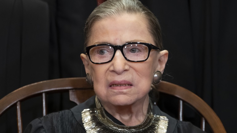 ΗΠΑ: Τα ονόματα πέντε γυναικών για τη διαδοχή της Γκίνσμπεργκ εξετάζει ο Τραμπ