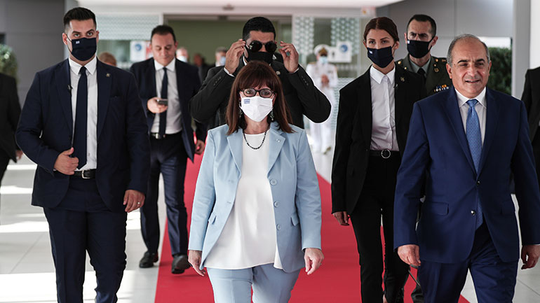 Κύπρος: Συναντήσεις με την πολιτική και στρατιωτική ηγεσία της χώρας έχει η Κατερίνα Σακελλαροπούλου