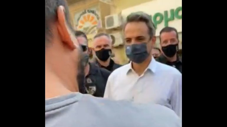 Η απελπισία των κατοίκων και η δραματική περιήγηση του πρωθυπουργού στην Καρδίτσα