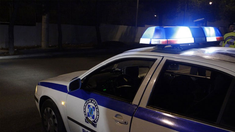 Χτύπησαν και λήστεψαν επιχειρηματία στη Μύκονο