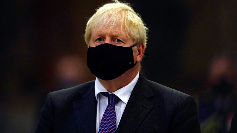 Βρετανία: Επιφυλακτικότητα και σύγχυση μετά τα νέα μέτρα για τον κορωνοϊό