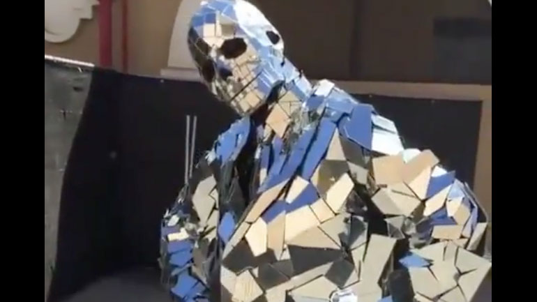 Άνδρας καθρέφτης Άνδρας καθρέφτης