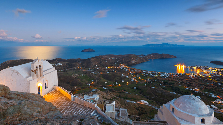 Σκύρος και Σέριφος κέρδισαν το στοίχημα του τουρισμού χάρη στους Έλληνες επισκέπτες