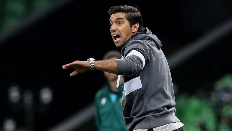 Φερέιρα: «Πιστεύουμε στην πρόκριση»