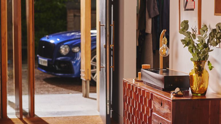 Μοναδική εμπειρία ήχου με την υπογραφή της Bentley