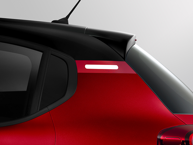 Διχρωμίες και λεπτομέρειες....