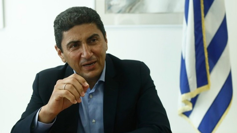 Πάλη: Ευχαριστήρια επιστολή Αυγενάκη στην ΕΛΟΠ