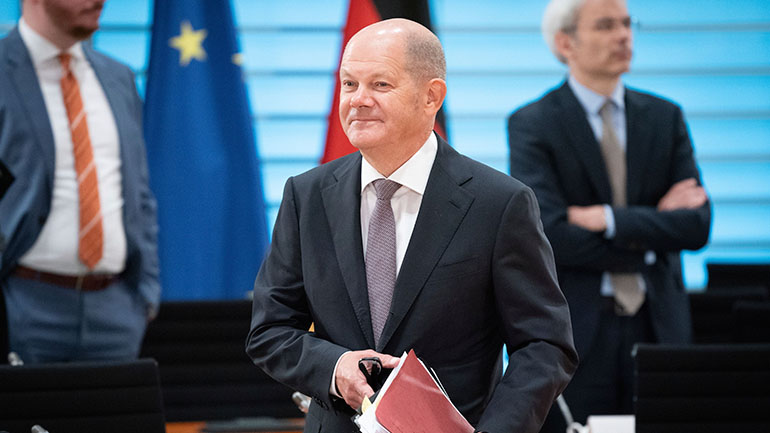 Γερμανία: Ο Όλαφ Σολτς επικρίνει την έλλειψη πειθαρχίας όσον αφορά στον κορωνοϊό