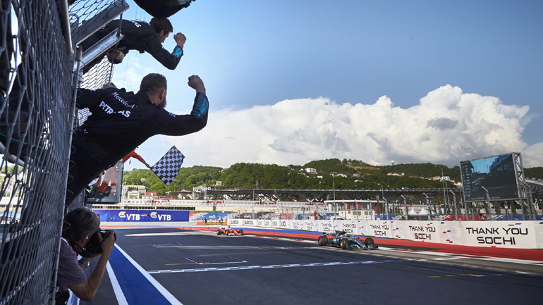 GP Ρωσίας: Όλα τα βλέμματα στον Hamilton