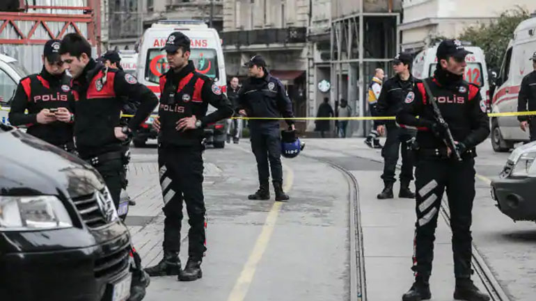 Δεκάδες συλλήψεις ανθρώπων από τις τουρκικές αρχές για τις διαδηλώσεις για το Κομπάνι