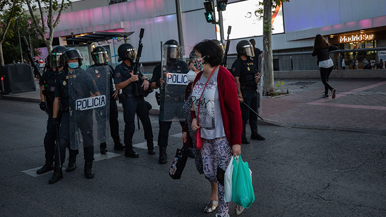 Σε «σοβαρό κίνδυνο» η Μαδρίτη εάν δεν ληφθούν αυστηρότερα μέτρα κατά του κορωνοϊού