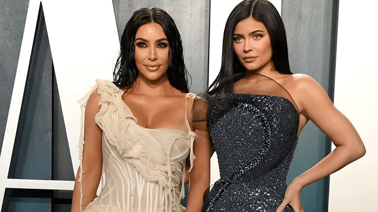Έξαλλη η Kylie Jenner με φωτογραφία της Kim Kardashian στο Instagram