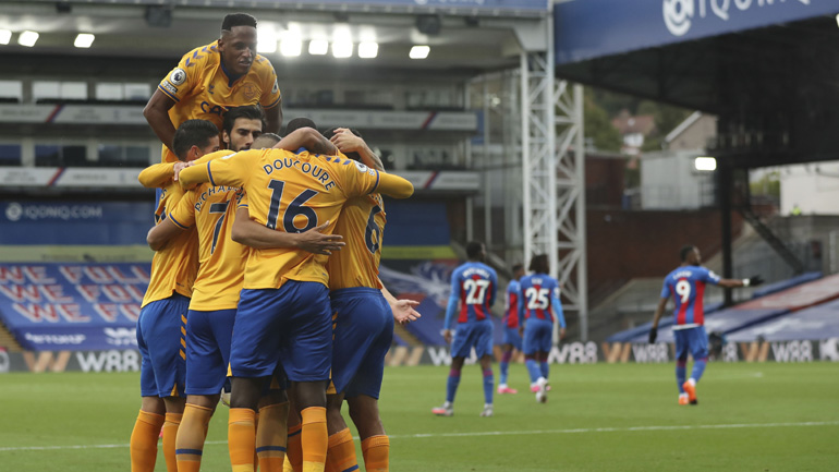 Συνεχίζει αήττητη η Έβερτον, 2-1 την Κρίσταλ Πάλας