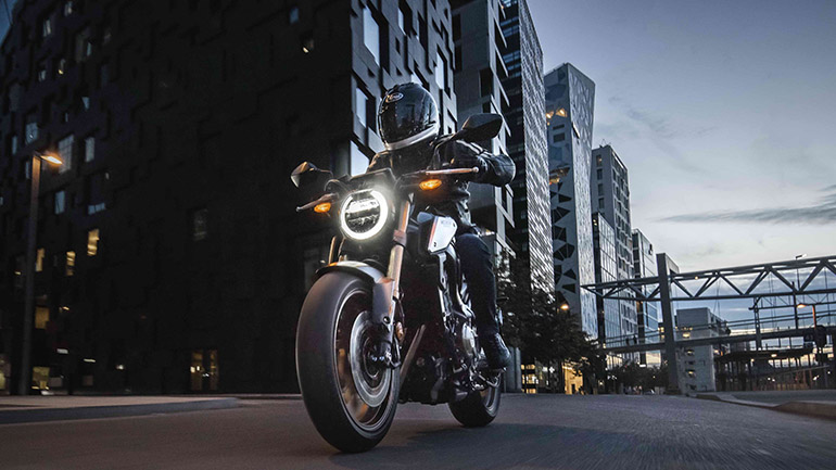 Aφιέρωμα μοτοσυκλέτες Street Naked 650-700cc: Η μεσαία κατηγορία θεριεύει! 