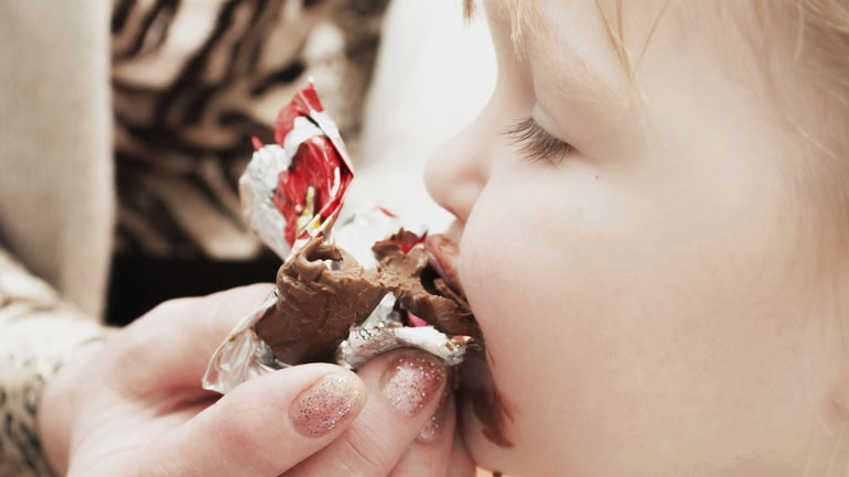 Πόση σοκολάτα μπορεί να φάει το παιδί μου;