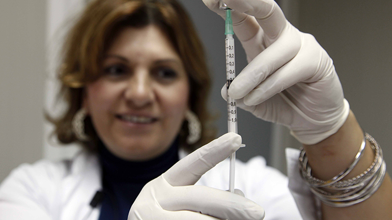 Σήμερα οι ανακοινώσεις για τον εμβολιασμό κατά της γρίπης