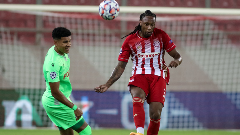 Επιμένει η Μπενφίκα για τον Σεμέδο