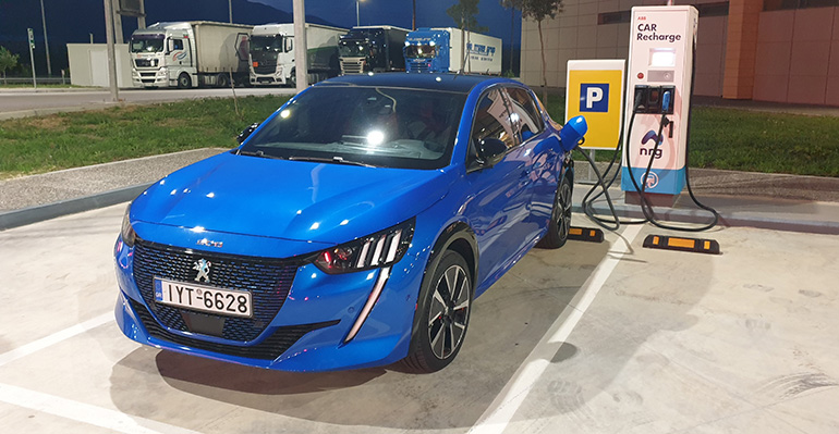 Το ηλεκτρικό Peugeot 208