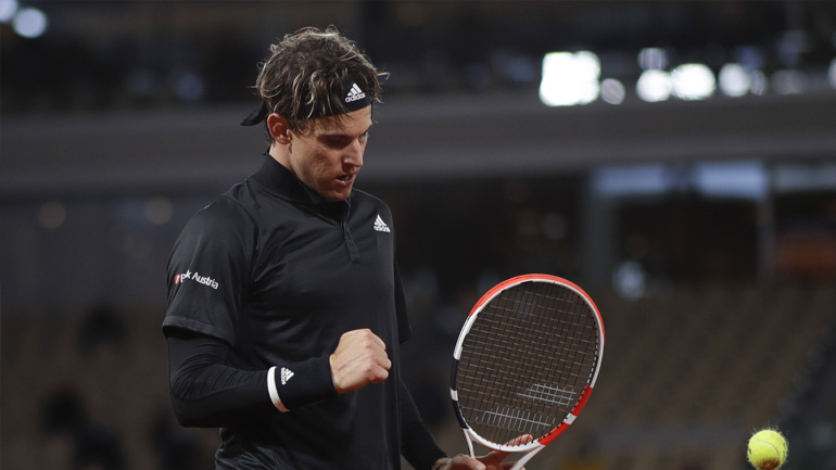 Τένις: Επιβλητική νίκη για τον Τιμ στο Ρολάν Γκαρός Τένις: Επιβλητική νίκη για τον Τιμ στο Ρολάν Γκαρός