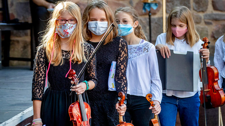 Γερμανία: Ταχεία επέμβαση για την αποφυγή αύξησης των κρουσμάτων ζητεί η Μέρκελ