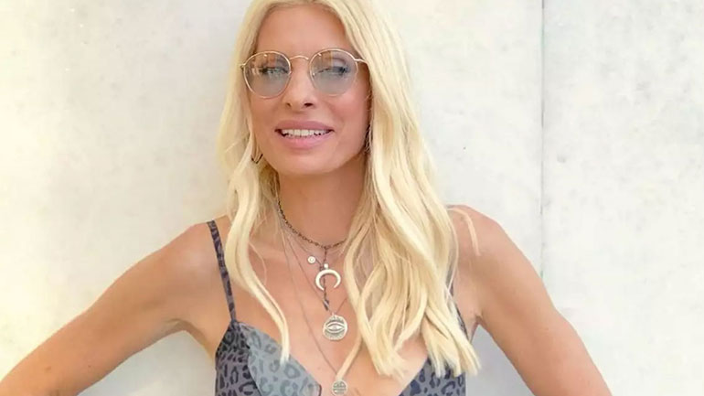 Το μήνυμα της Ελένης Μενεγάκη από την Άνδρο