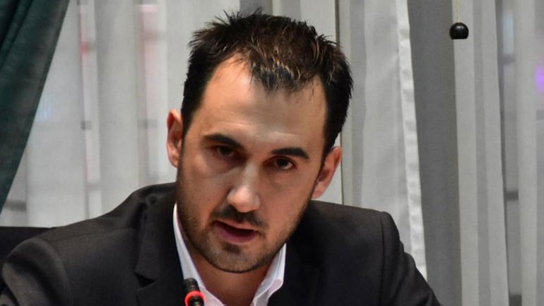 Χαρίτσης: Η κυβέρνηση επιχειρεί να παρουσιάσει μία εξωραϊσμένη εικόνα για την κατάσταση του ΕΣΥ Χαρίτσης: Η κυβέρνηση επιχειρεί να παρουσιάσει μία εξωραϊσμένη εικόνα για την κατάσταση του ΕΣΥ